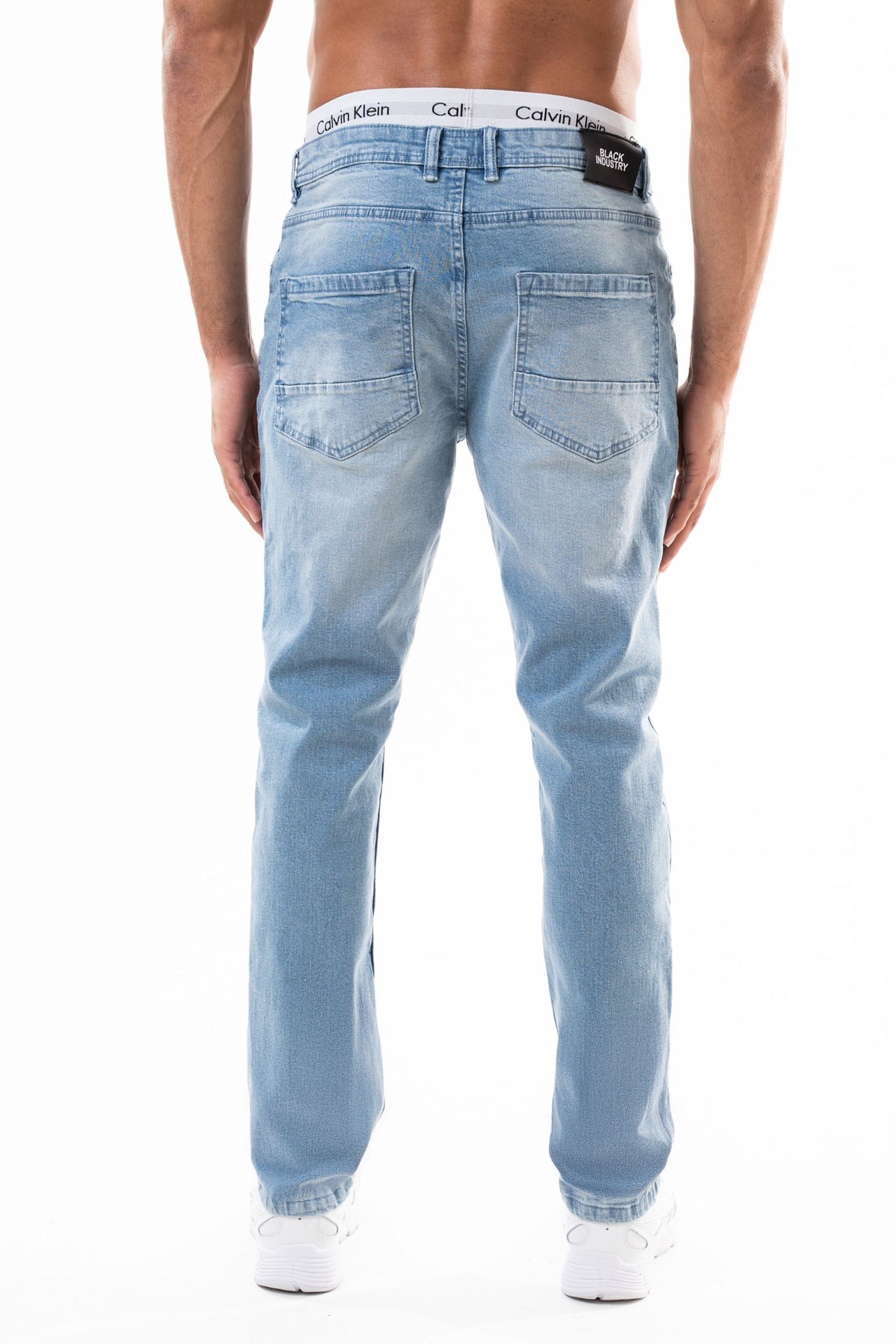 Jean slim homme BI 220 bleu clair, vue de dos – STYCLOV