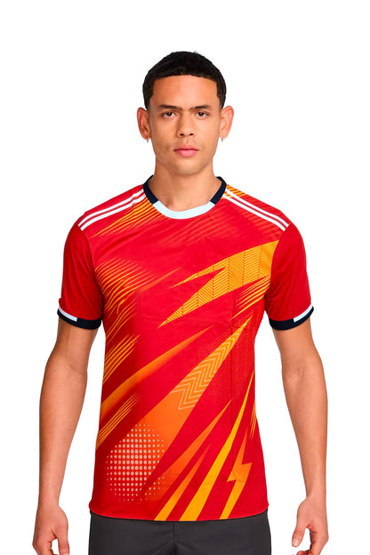 Homme portant le maillot t-shirt de football Kanya orange à motifs graphiques, vue de face